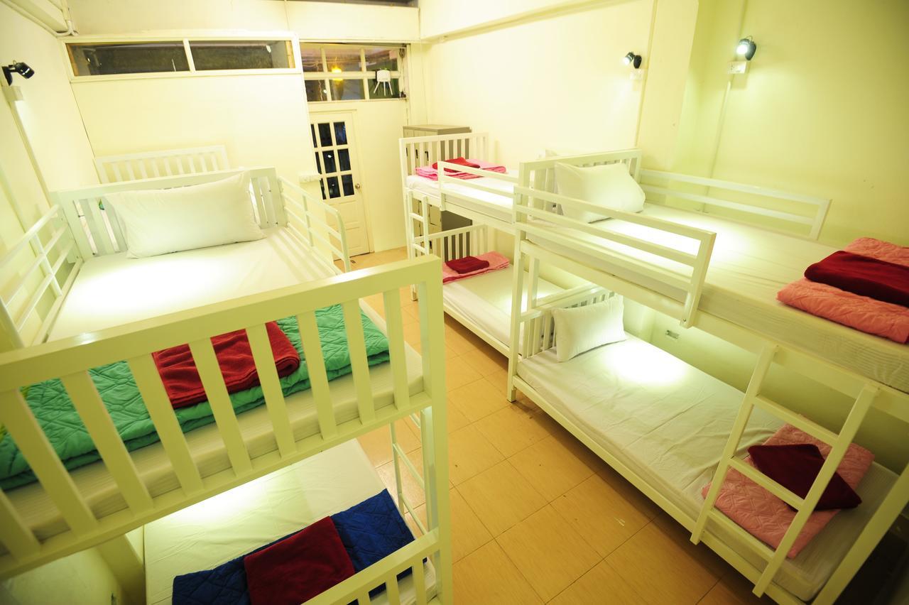 Phi Phi Bucket Hostel Экстерьер фото
