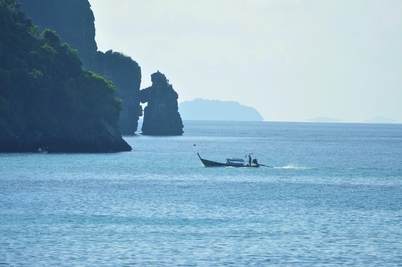 Phi Phi Bucket Hostel Экстерьер фото